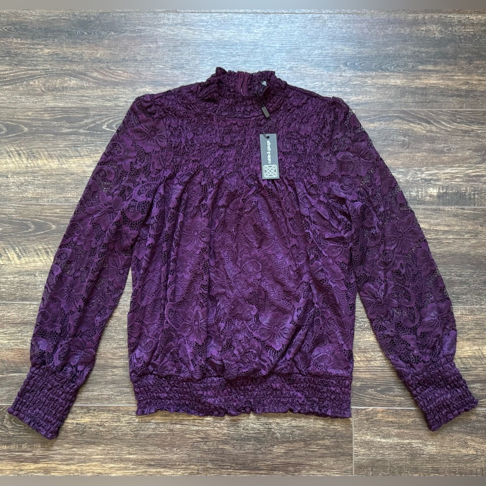 NWT Cable and Gauge Shirt Purple Lace Long Sleeved Top M Medium